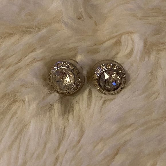 Swarovski Solitaire Stud Earrings - Picture 8 of 12